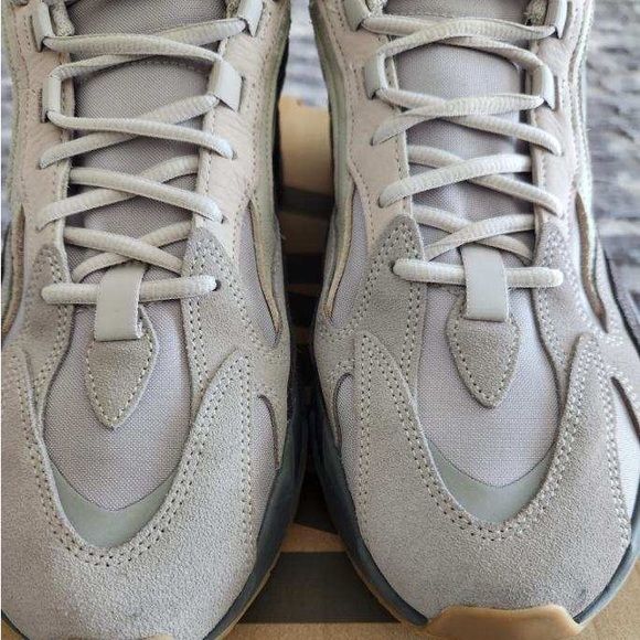 Men’s Yeezy Boost 700 V2 'Tephra' SZ 13 - Picture 9 of 11